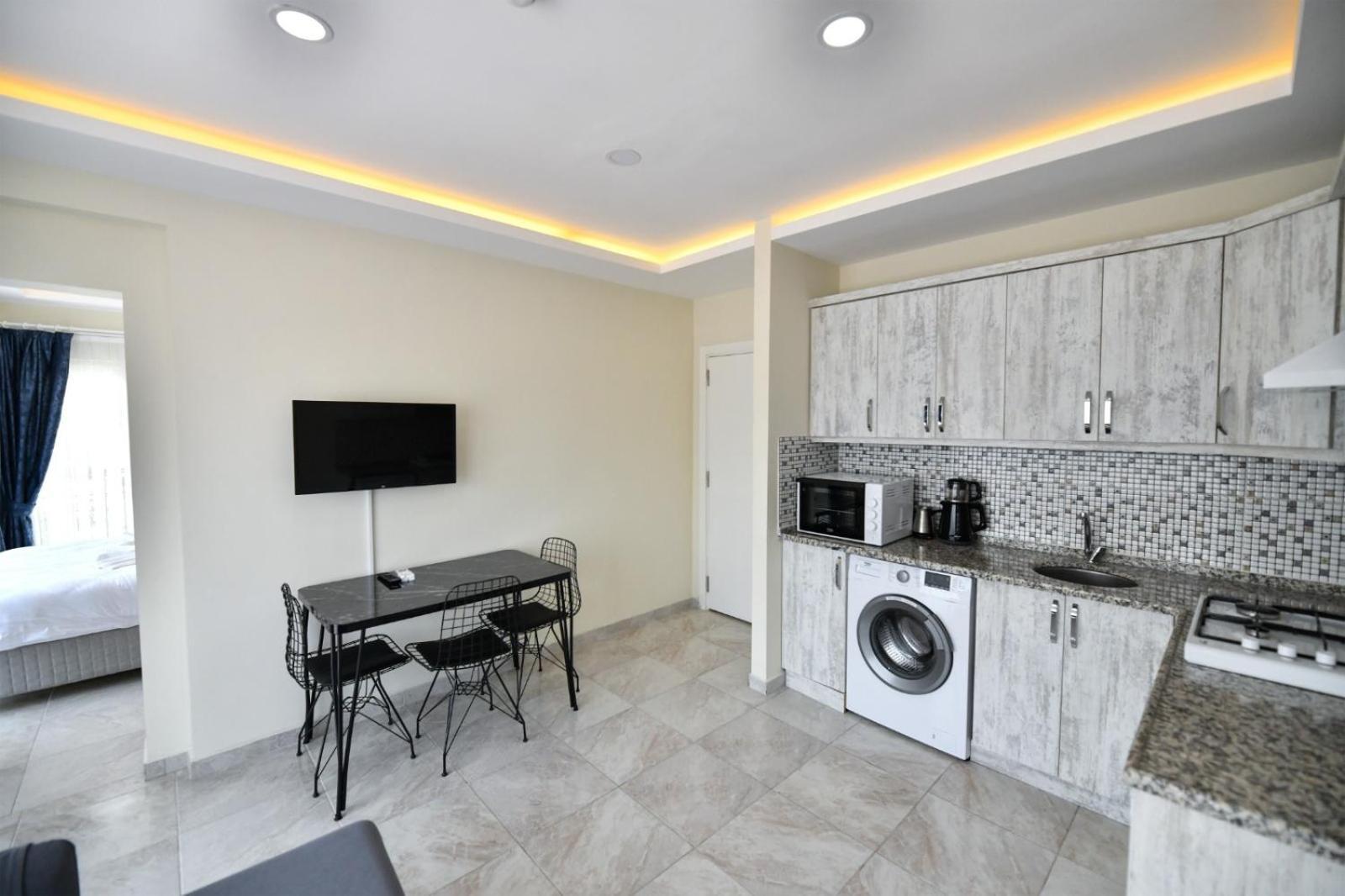 Lamira Apart Holiday&Guest House Fethiye Bagian luar foto