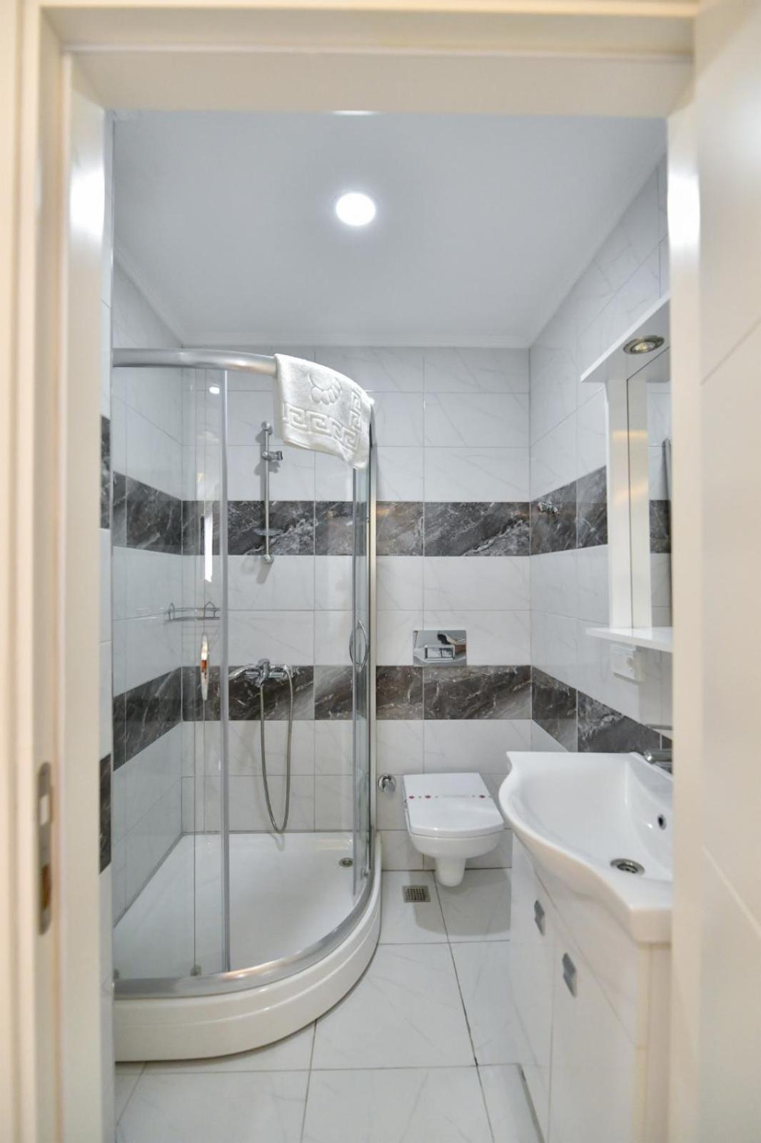 Lamira Apart Holiday&Guest House Fethiye Bagian luar foto